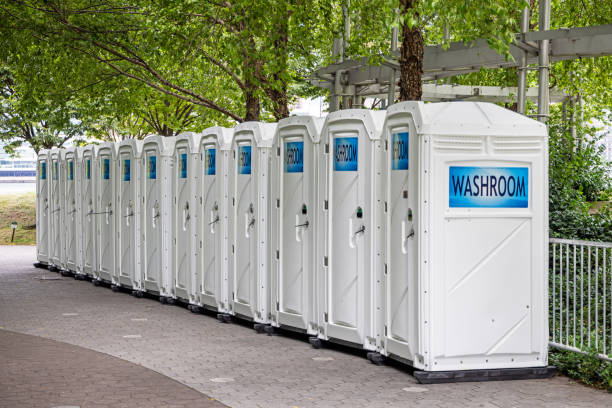 Best Porta potty rental near me  in Cedar Grove, WI